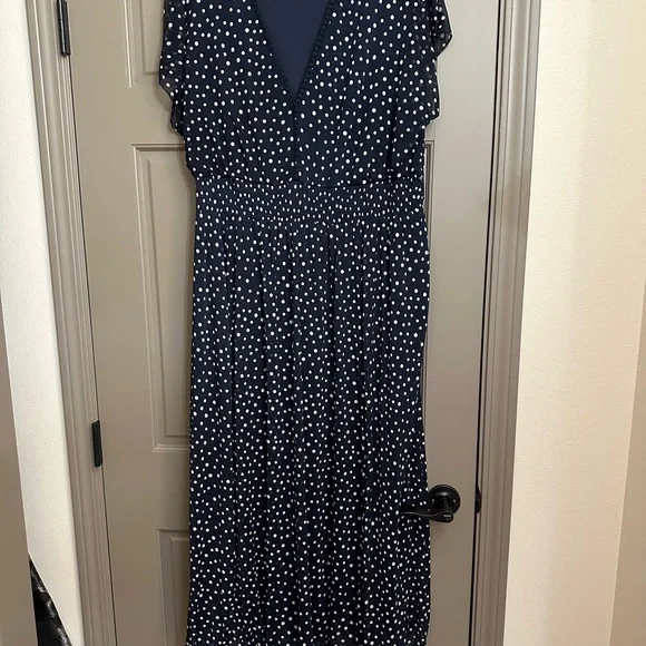 Chic Navy Polka Dot Maxi Dress 2x 20W Plus Size - Picture 1 of 3